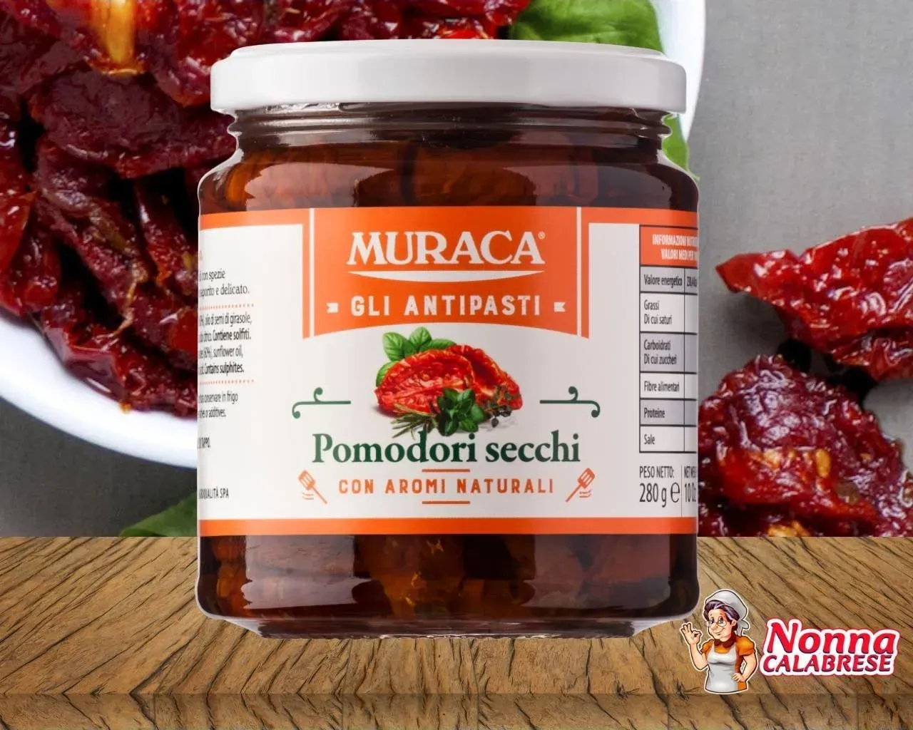 Pomodori secchi essiccati al sole conditi spezie e aromi naturali