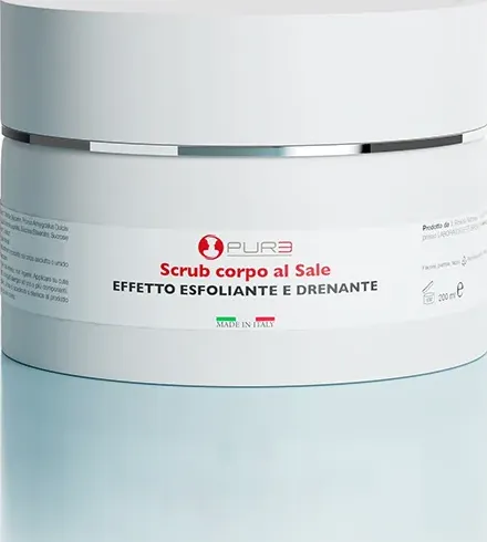 Scrub corpo al sale effetto esfoliante e drenante