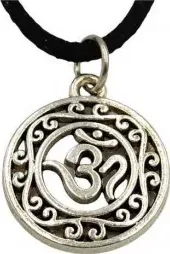 Collana Amuleto simbolo OM chiuso