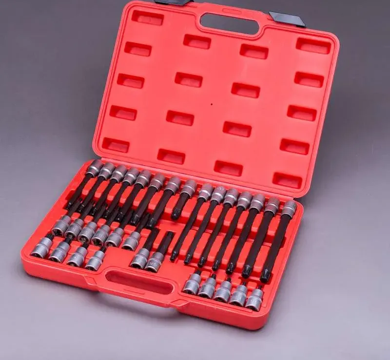 Set Di 32 Bussole Torx con attacco 1/2