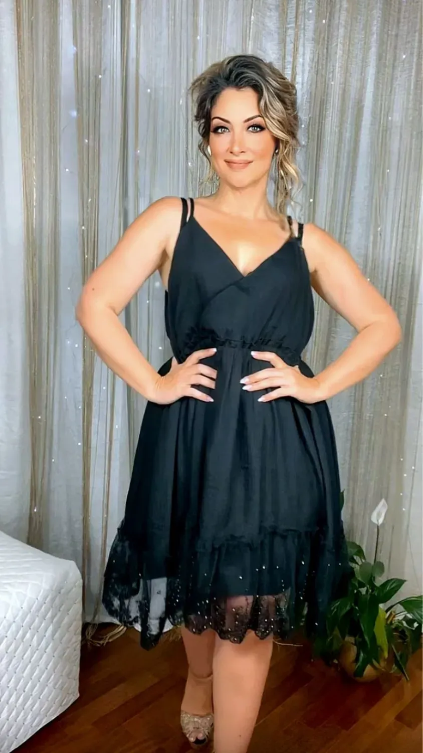 Abito svasato plus size con balza in pizzo e tulle - nero