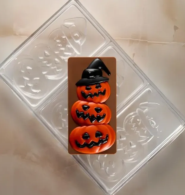 Stampo per tavolette di cioccolato halloween friends pavoni
