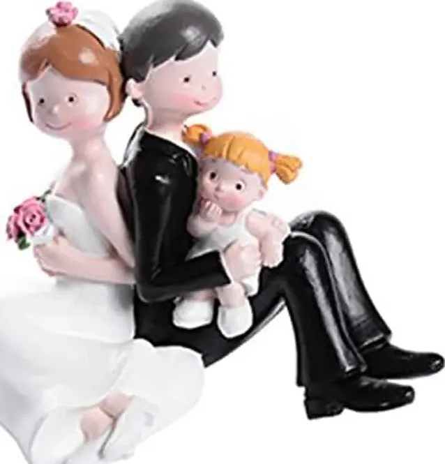 Cake topper sposi con bambina