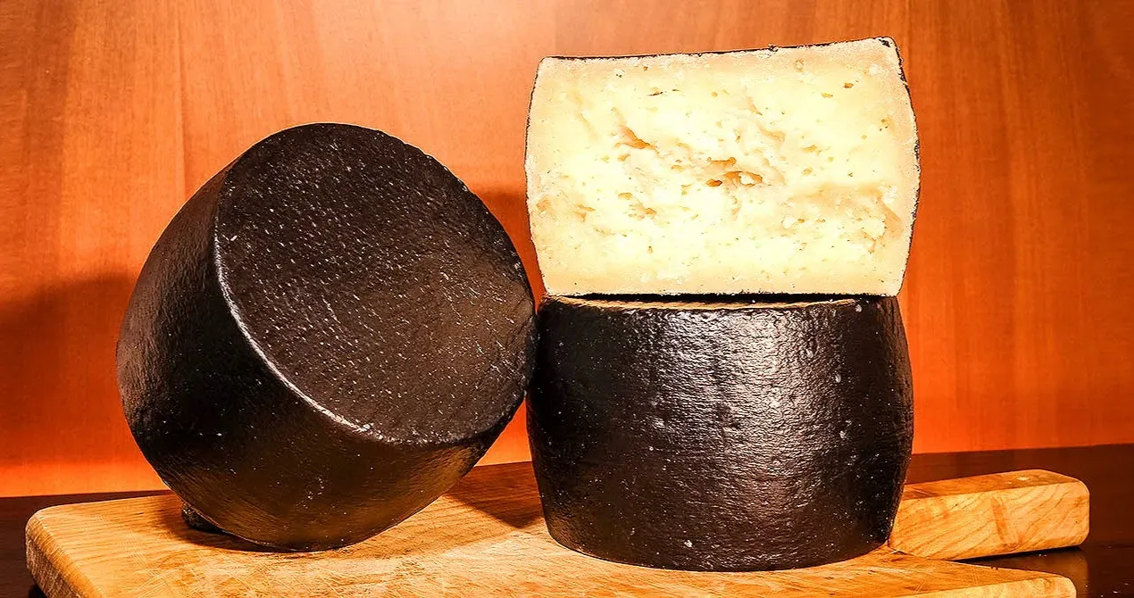 Formaggio Pecorino Quercus Sardo Stagionato