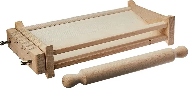 Chitarra per pasta in legno cm 48x22