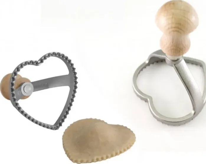 stampo ravioli cuore mm 85 di ragstore.it