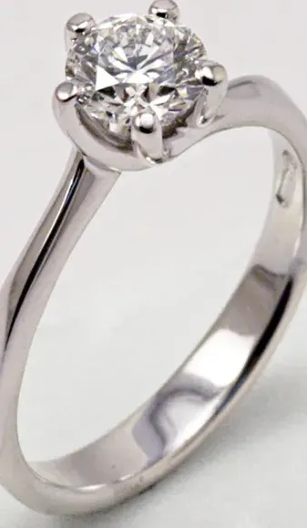 Anello solitario con diamante naturale taglio brillante ct. 0.70 certificato gia | biffi gioielli
